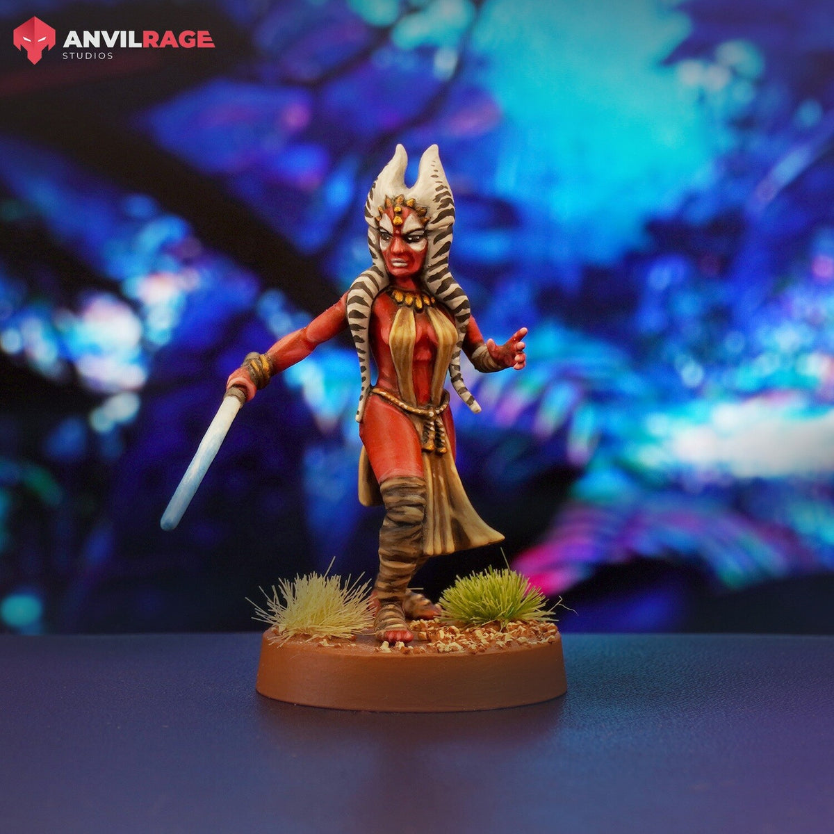 Red Alien Mistress (Sculpted by Anvilrage Studios)