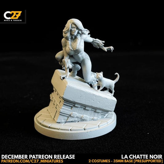 Black Cat / Felicia Hardy / Le Chat Noire 40mm miniature (sculpted by C27 collectibles) (Crisis Protocol Proxy/Alternative)