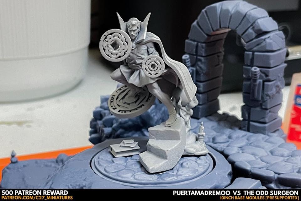 Doctor Strange / The Odd Surgeon 40mm miniature (sculpted by C27 collectibles) (Crisis Protocol Proxy/Alternative)