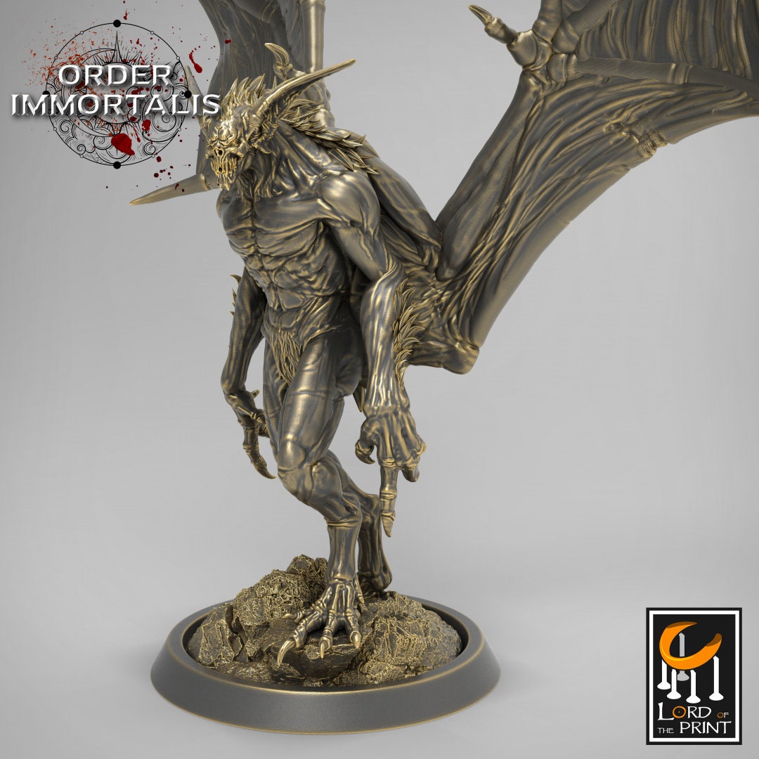 Flying Vampire (Standing) - (Sculpted by Lord of the Print)