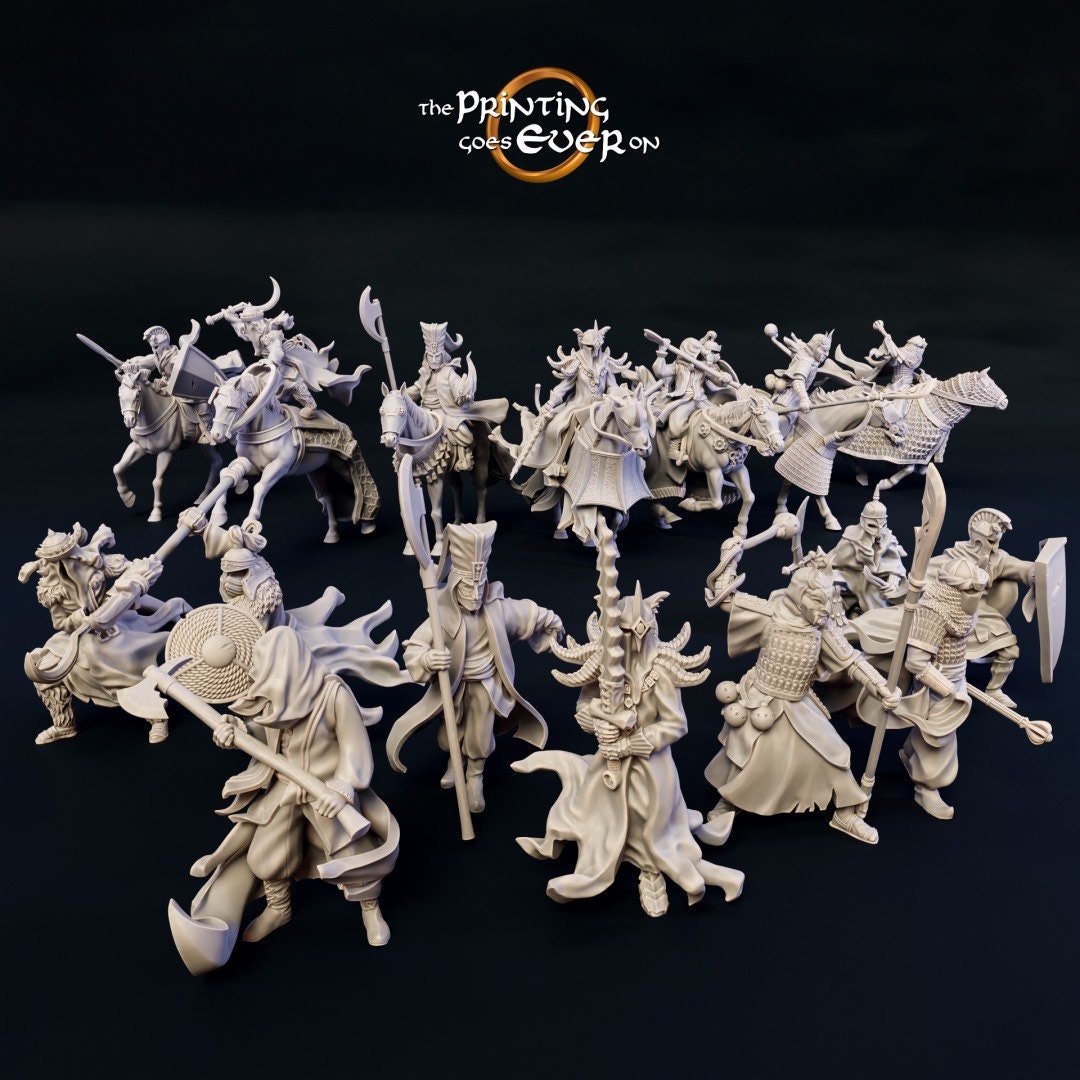 9 Dark Riders - Mounted & On Foot (sculpted by Print Goes Ever On)