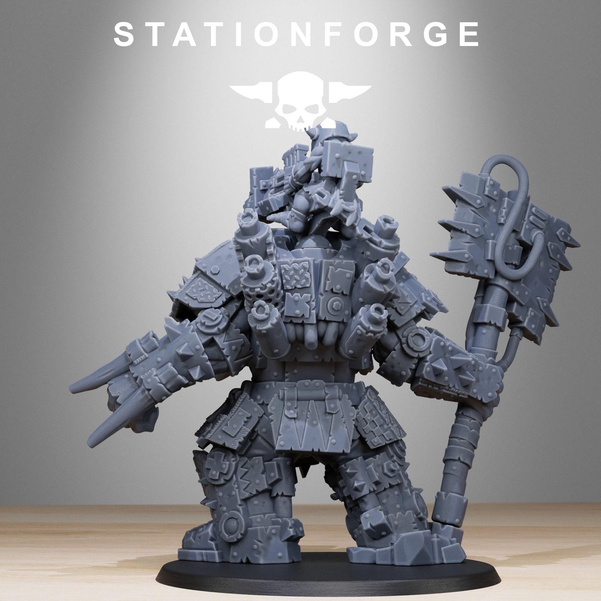 Orkaz Commander (sculpted by Stationforge)