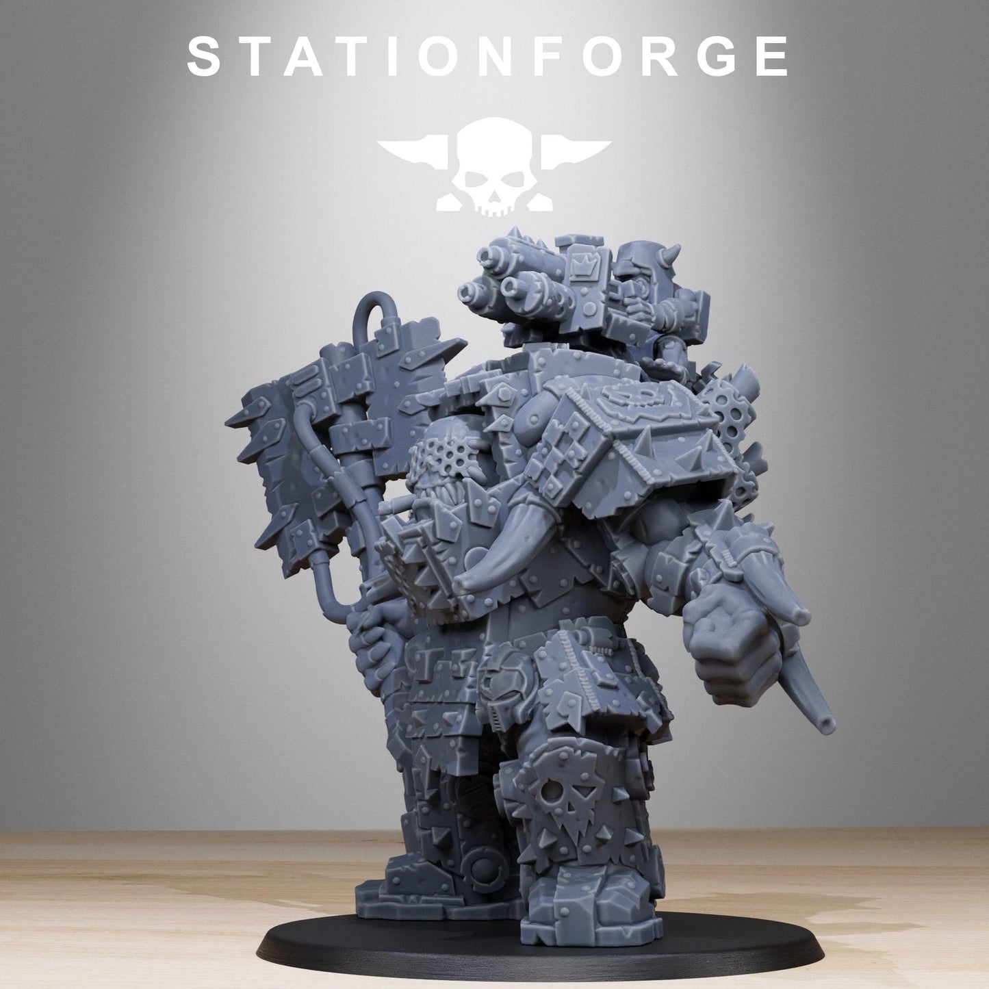 Orkaz Commander (sculpted by Stationforge)