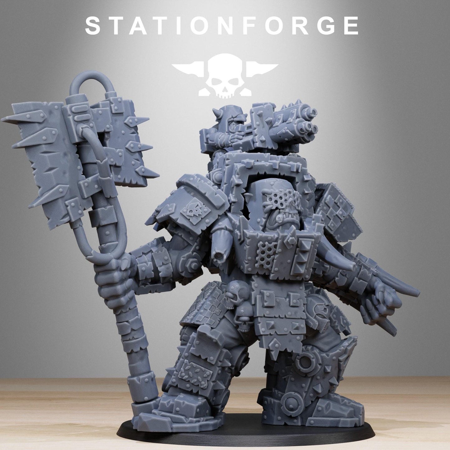 Orkaz Commander (sculpted by Stationforge)
