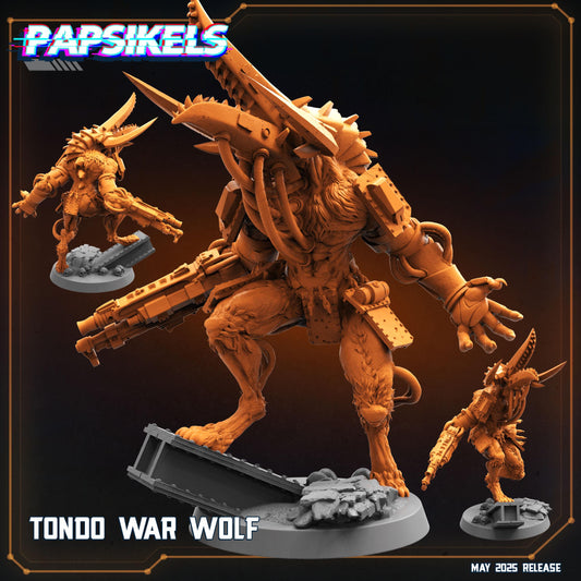 Tondo War Wolf (sculpted by Papsikels)