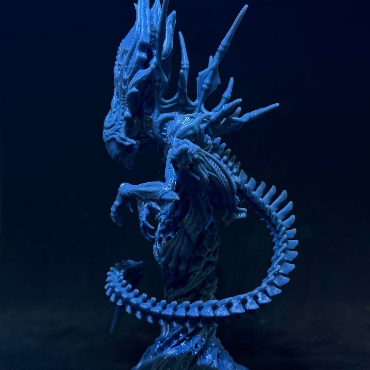 Xeno Divine Guardian (Sculpted by Papsikels)