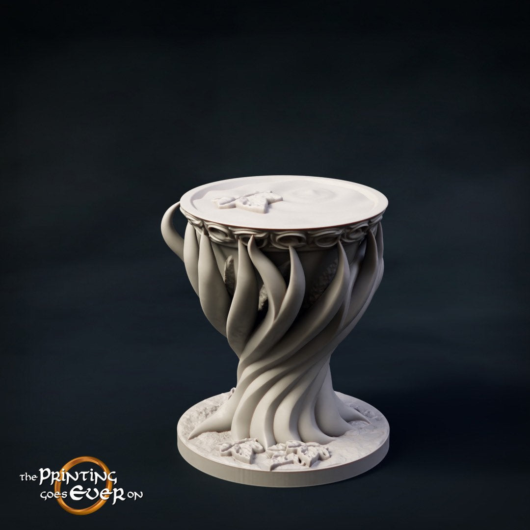 Gladhiel’s Scrying Mirror (sculpted by Print Goes Ever On)