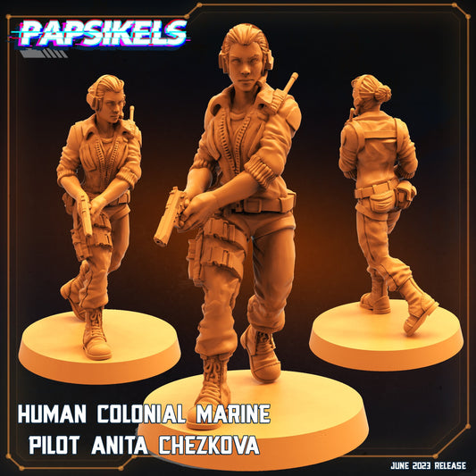 Human Colonial Marine Pilot Anita Chezkova (sculpted by Papsikels)