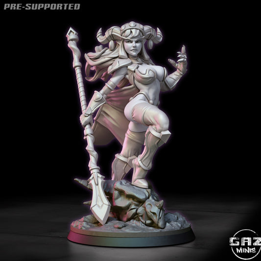 DragonQueen - 32mm/75mm scale (sculpted by Gaz Minis)