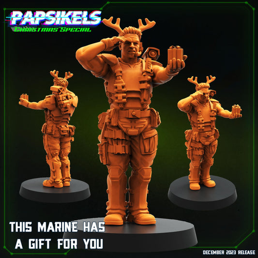 This Marine Has a Gift For You - Christmas Colonial Marine (sculpted by Papsikels)