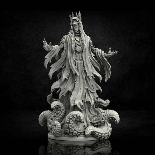 The King in Yellow (sculpted by Adaevy Creations)