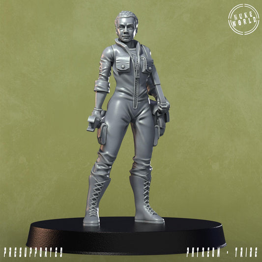 Female Resident - Under the Bleachers - Nukeworld (Sculpted by Jandro Miniatures)