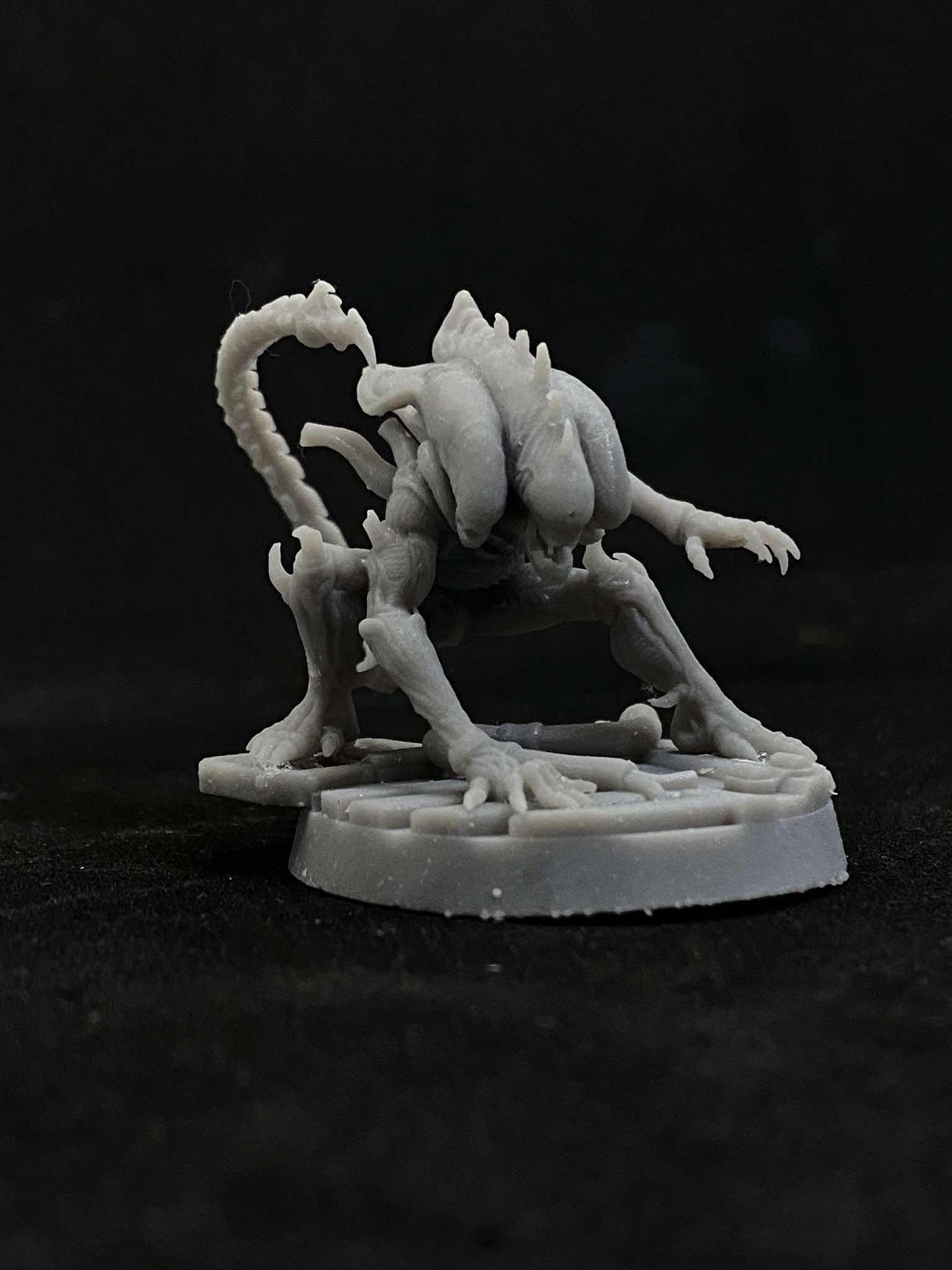 Xeno Cerberus - Xenomorph Fan Art (sculpted by Papsikels)