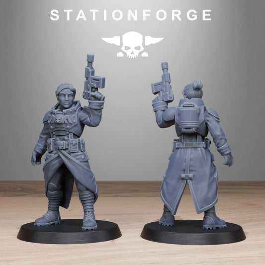 Grim Guard Sister Officer 2 (sculpted by Stationforge)