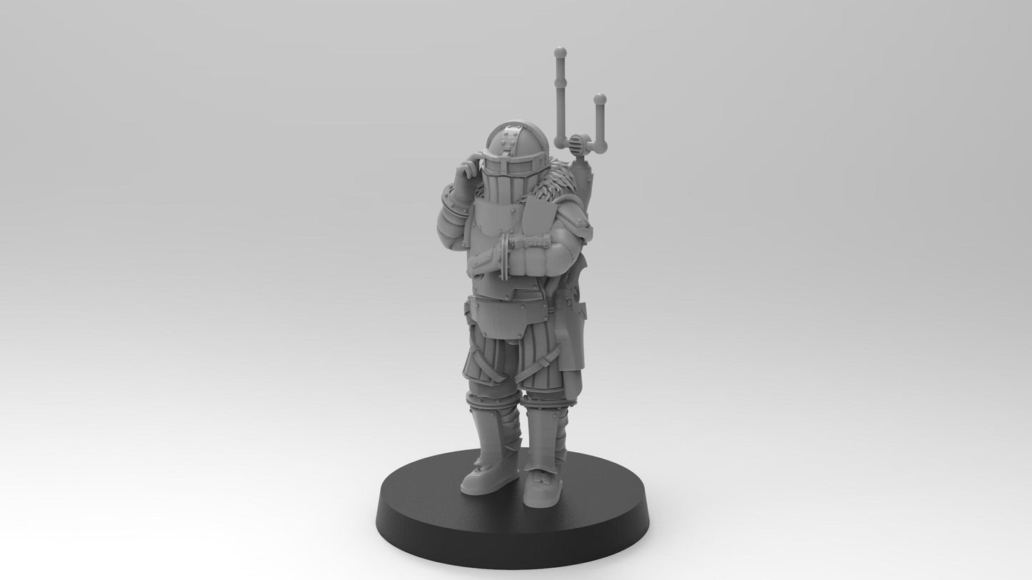 Lunar Auxilia Master of Battery (sculpted by That Evil One)