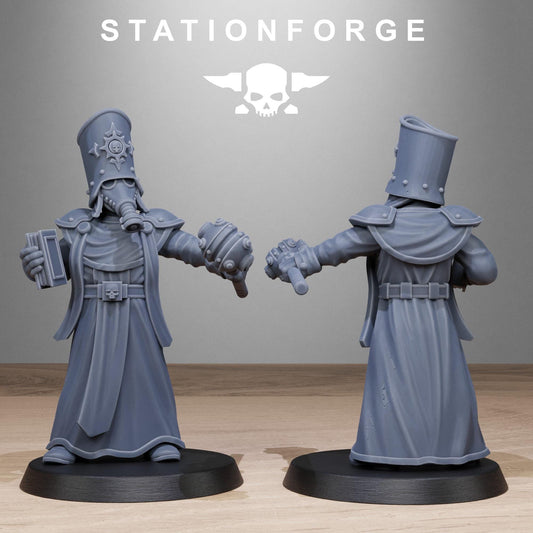 Grim Guard Priestor (sculpted by Stationforge)