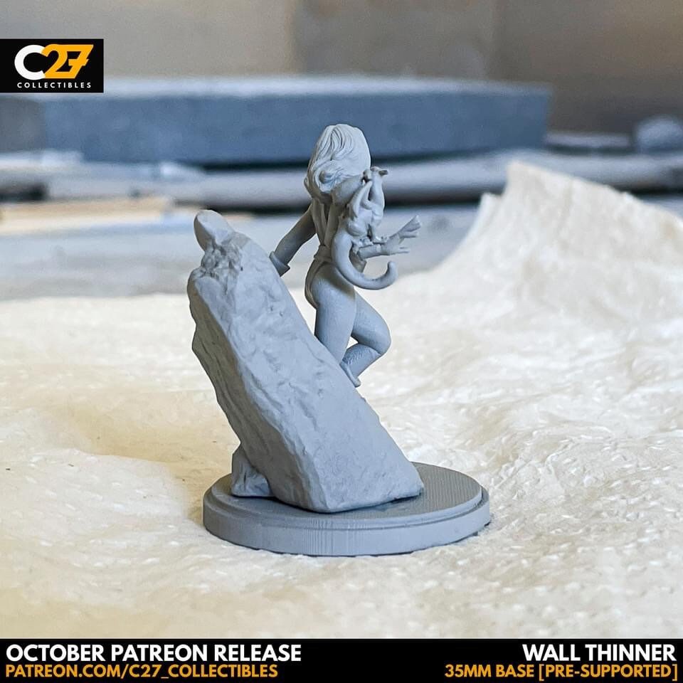 Shadowcat / Kitty Pryde / Wall Thinner 40mm miniature (sculpted by C27 collectibles) (Crisis Protocol Proxy/Alternative)