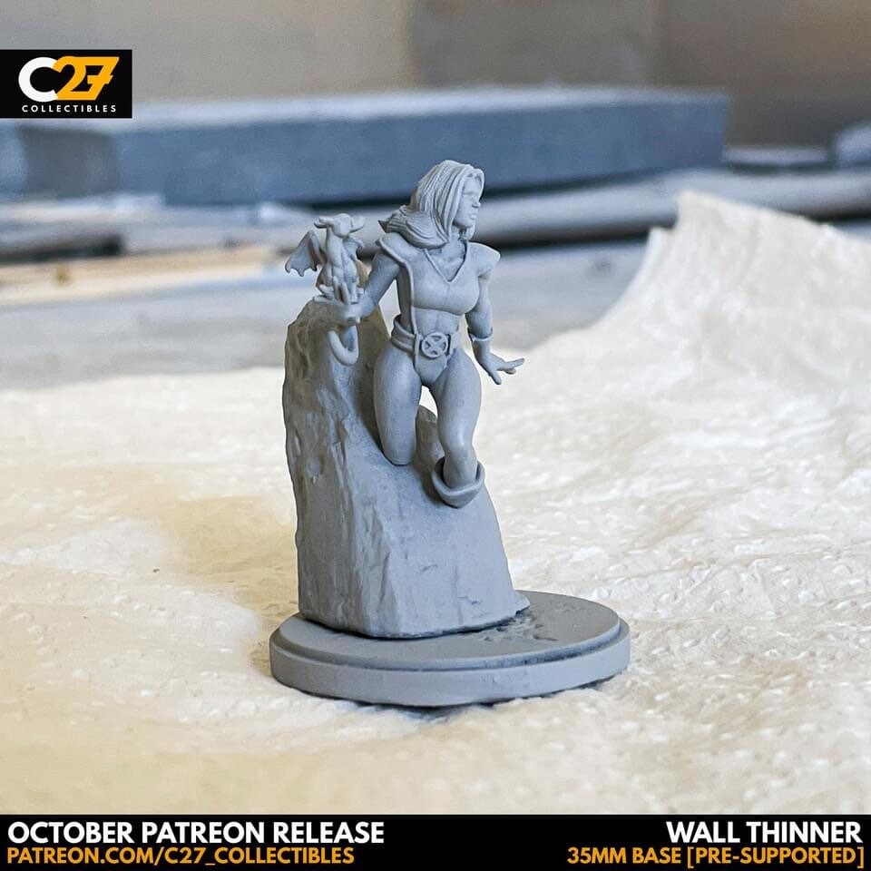 Shadowcat / Kitty Pryde / Wall Thinner 40mm miniature (sculpted by C27 collectibles) (Crisis Protocol Proxy/Alternative)