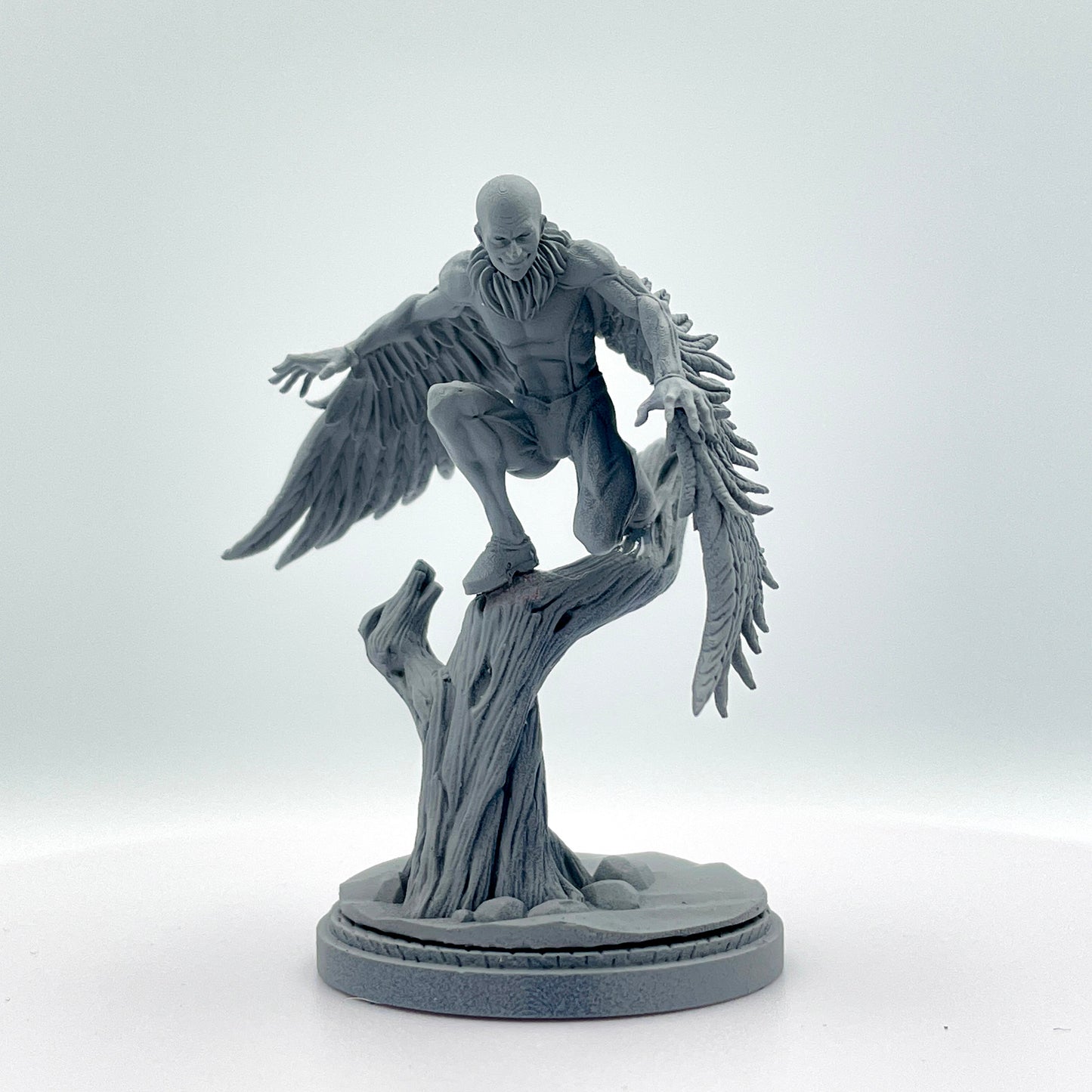 Vulture / Balding Eagle 40mm miniature (sculpted by C27 collectibles) (Crisis Protocol Proxy/Alternative)