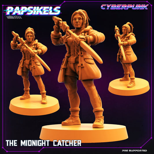 The Midnight Catcher (sculpted by Papsikels)