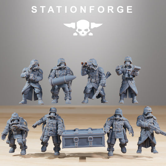Grim Guard Heavy Artillery Crew - set of 8 (sculpted by Stationforge)